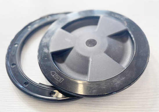 Huoltoluukku musta, asennus 165