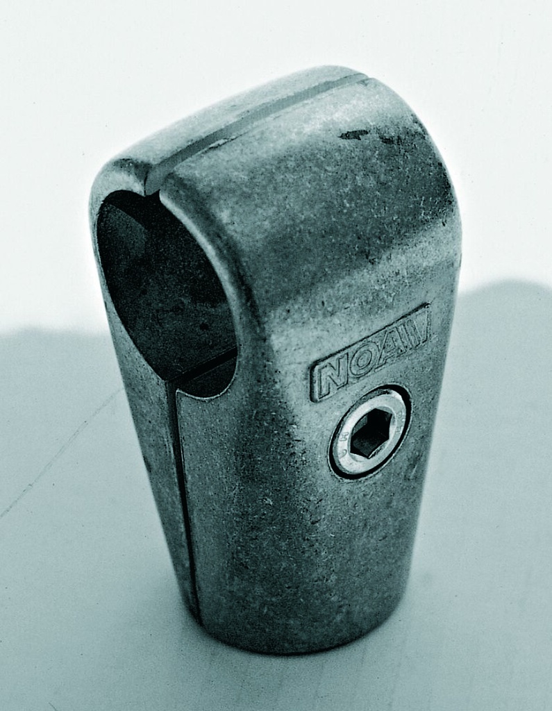 NOA T-liitin harjaputkeen 35 mm, 10351 