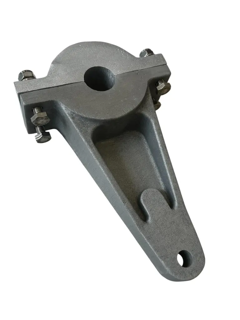 Peräsinvarsi, Goiot AG650 