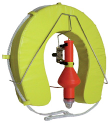 Pelastusrenkaan teline, valotelineellä 