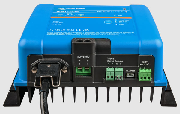 Phoenix Smart akkulaturi IP43, 24V-25A (1+1) 230V, Victron Energy