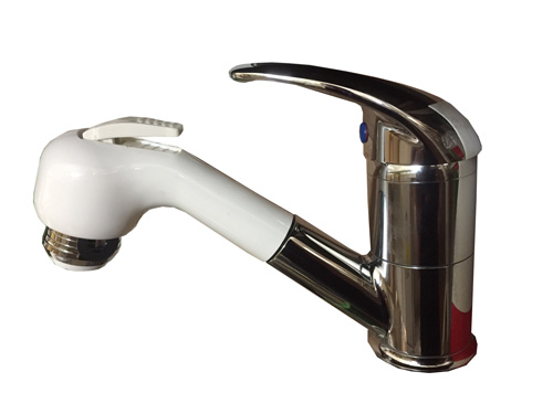 Yhdenkäden sekoittaja + suihku ulosvedettävä, kääntyvä