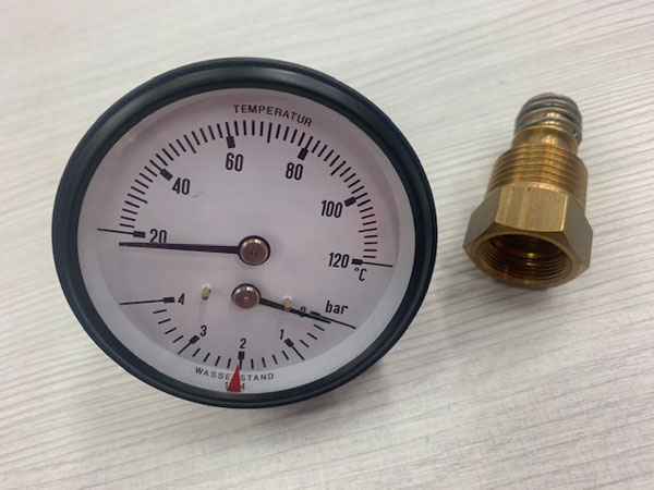 Kabola lämpö/painemittari, E-sarjaan 