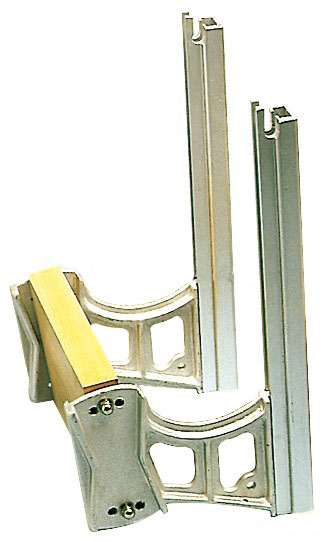 Perämoottoriteline kiskoilla max 20hv, pit 450