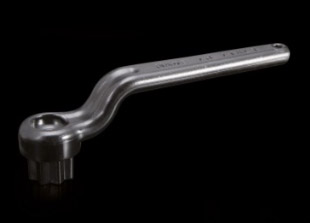 Kansiruuvikkeen avain, tähti 