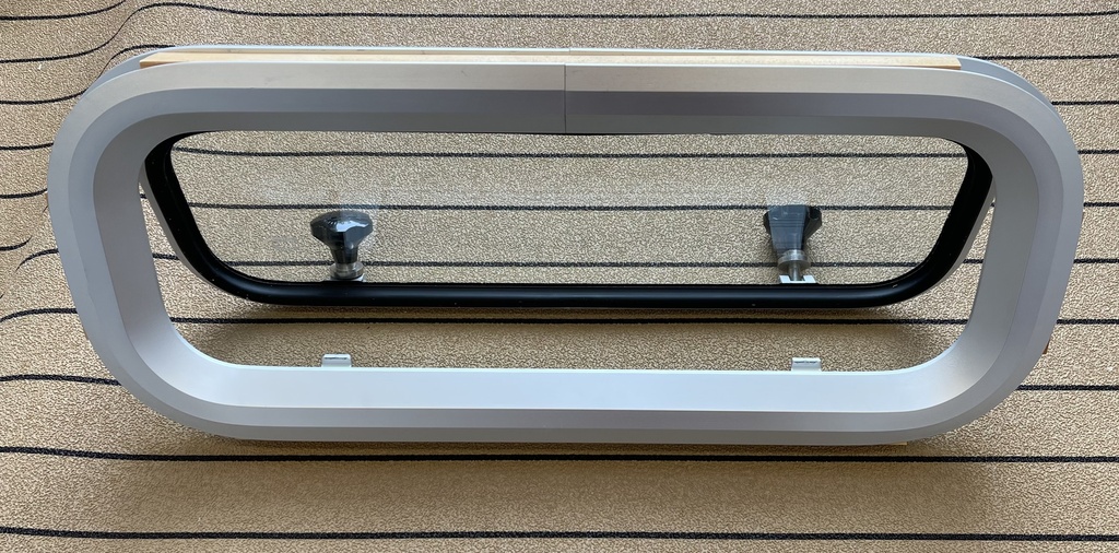 Avattava runkoikkuna 225 x 545 mm asen. 205 x 525 mm