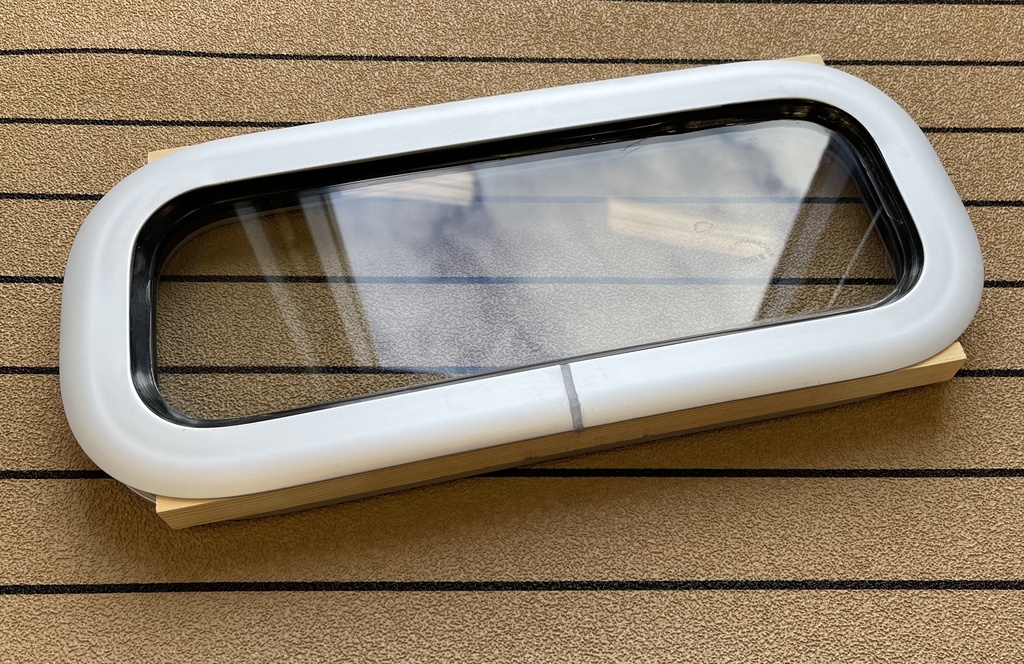 Kiinteä runkoikkuna 190 x 425 mm asen. 170 x 405