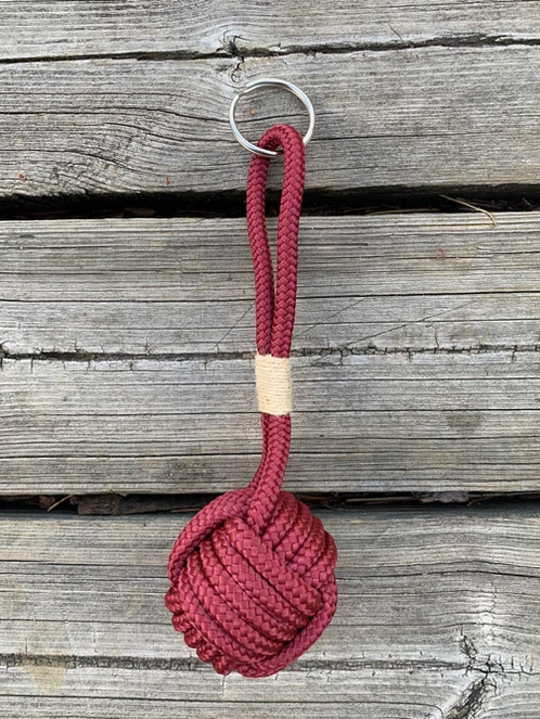 Avaimenperä, apinannyrkki, burgundy 