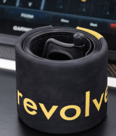 Puoshaka Revolve, rullattava, komposiitti 